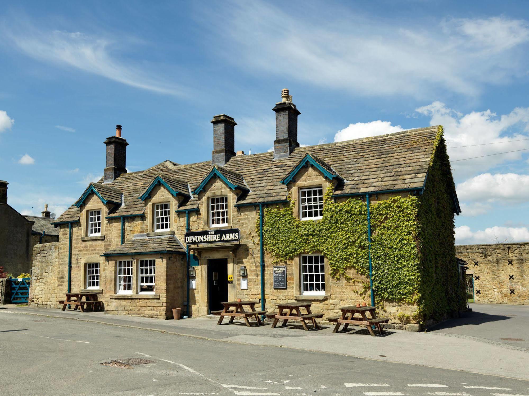 Devonshire Arms At Pilsley - Chatsworth Hotel Baslow Exterior foto